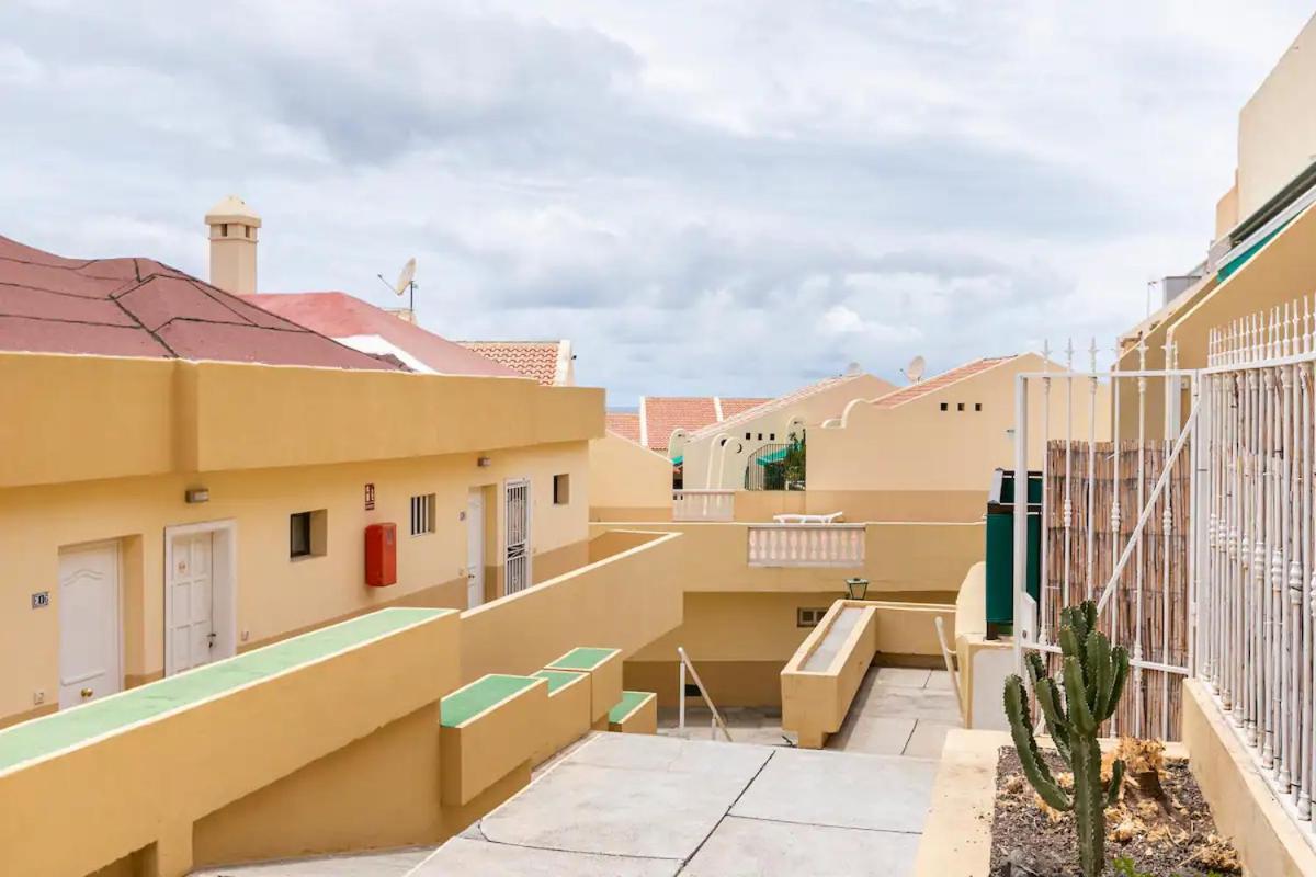Luxury Flat, Few Minutes From Fanabe Beach! Адехе Екстериор снимка